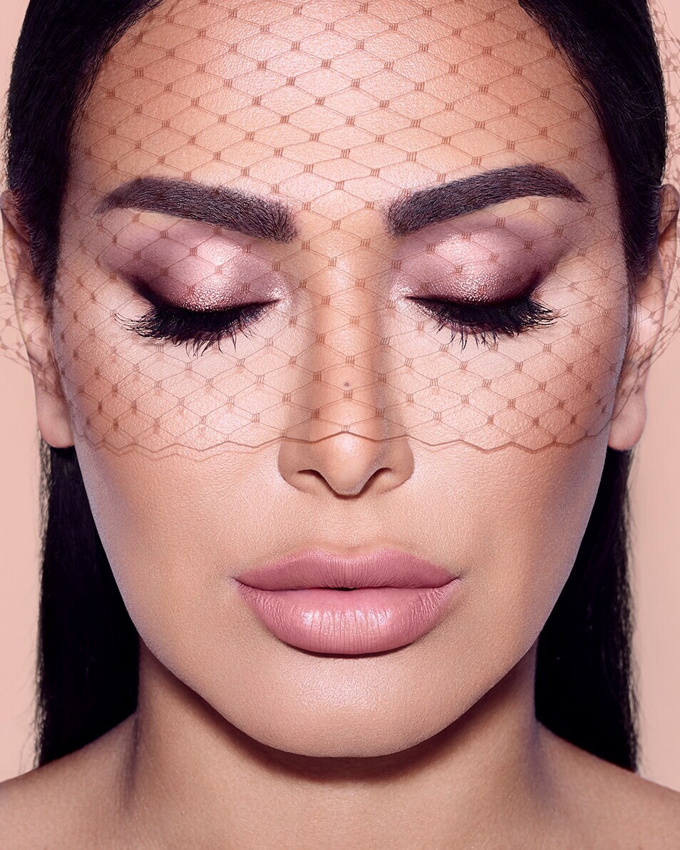 new nude EYESHADOW PALETTE
