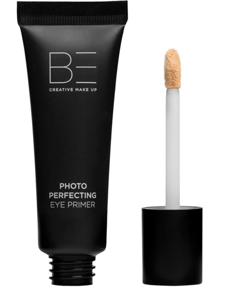 photo perfecting EYE PRIMER