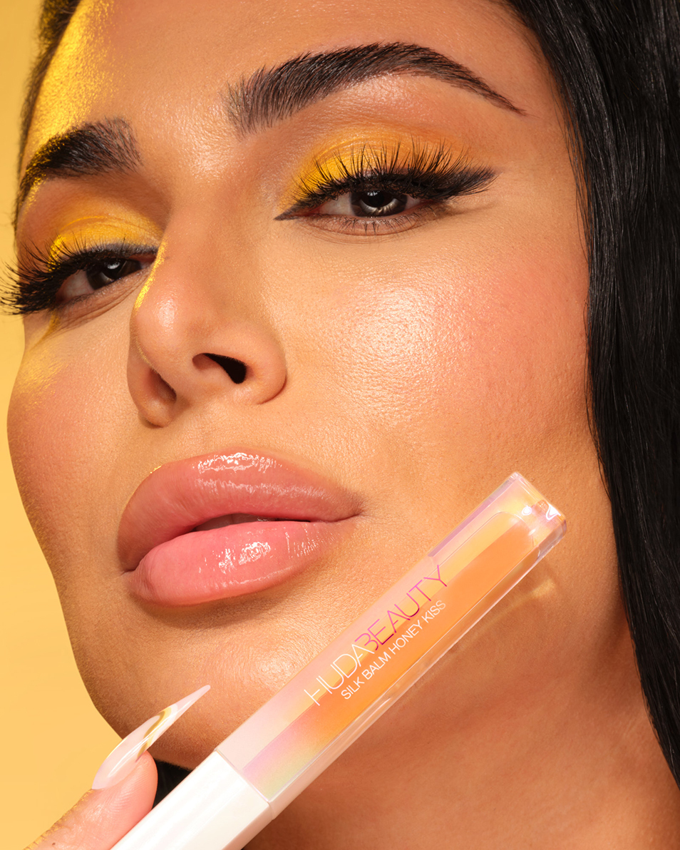 silk balm honey kiss NUTRI-PLUMPING LIP BALM