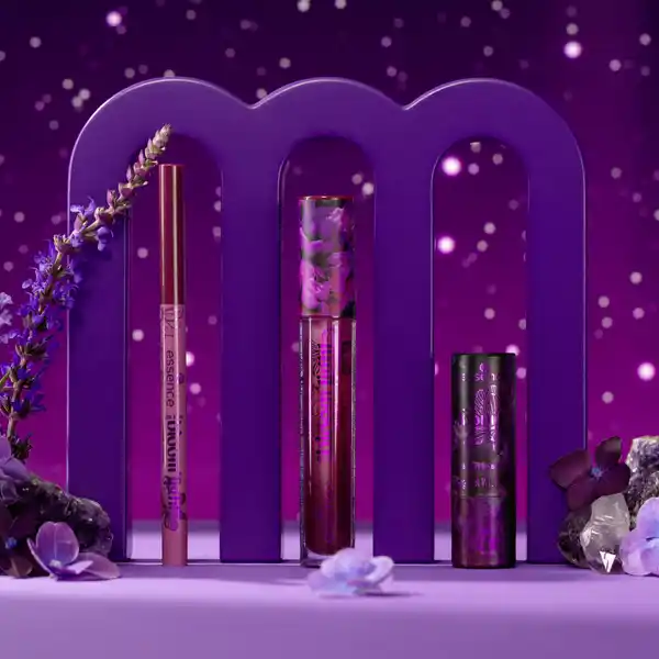 In the bloom'light shiny lipgloss 01 Moonlight Glow