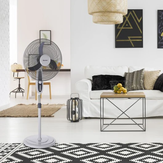 18 Oscillating Standing Floor Fan