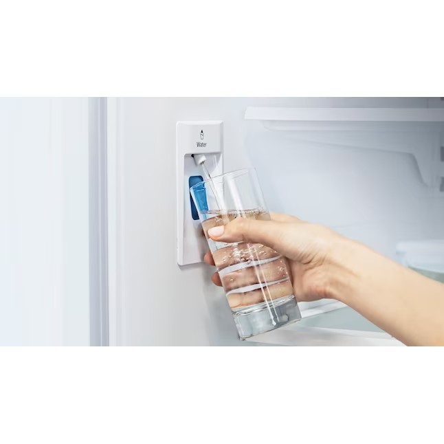 Hisense 26.6-cu ft French Door Refrigerator with Ice Maker (Fingerprint Resistant Stainless Steel) ENERGY STAR