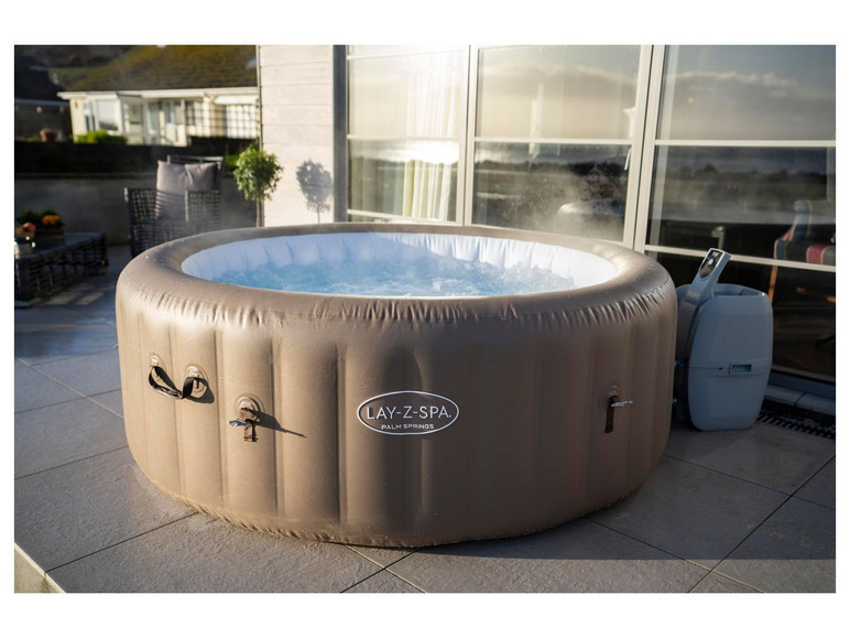 Bestway Bestway Whirlpool LAY-Z-SPA »Palm Springs«