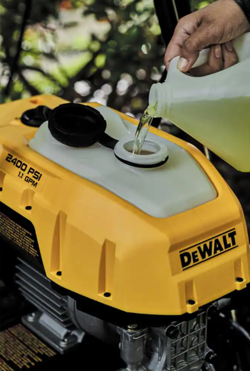 DEWALT 2400 PSI 1.1 GPM Cold Water Electric Pressure Washer