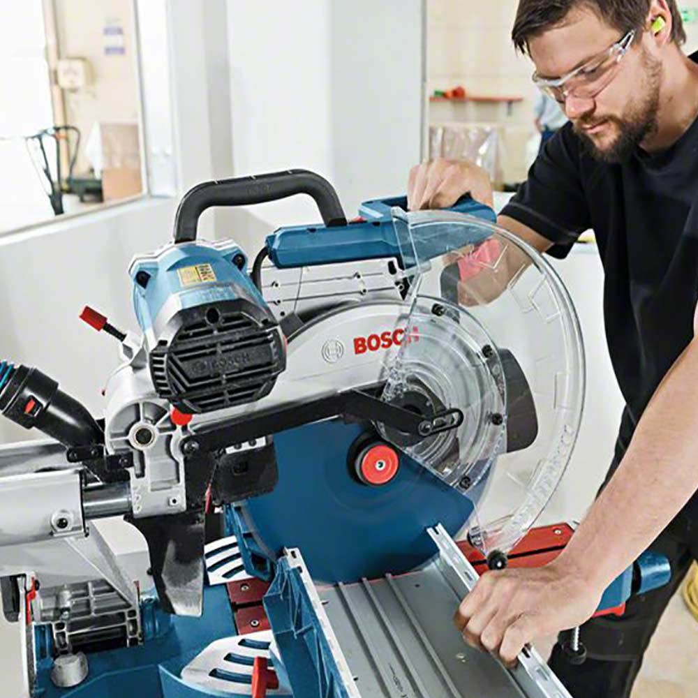 BOSCH 1800W 305mm Sliding Compound Mitre Saw GCM12SDE
