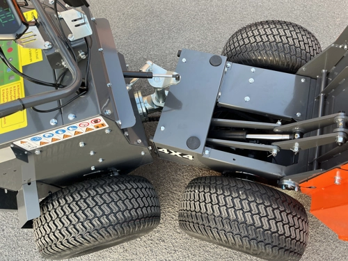 DELEKS®XE-4WDHG Electrified 4x4 Minidumper, 2 electric motors 800W/48V, hydraulic tipping, dumper body, operator platform, load 400kg, turf tires.