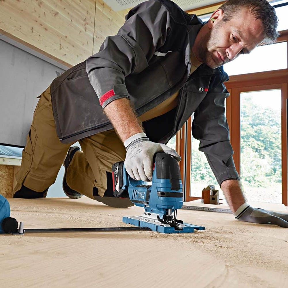 BOSCH 18V Cordless Jigsaw GST 18 V-LI B Skin 06015A6100