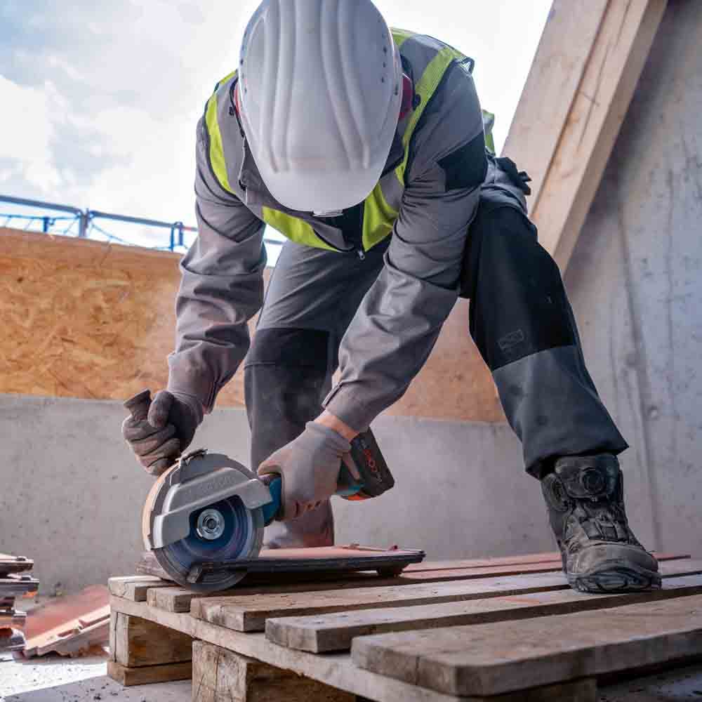 BOSCH 18V BITURBO Brushless 180mm Angle Grinder Skin GWS 18V-180 PC 06019H6E01