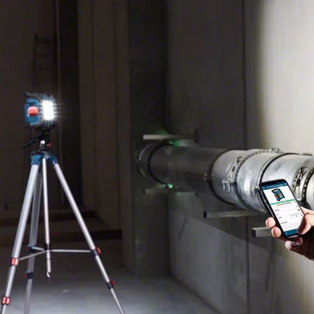 BOSCH 18V 1200 Lumen Floodlight Skin GLI 18V-1200 C 0601446700