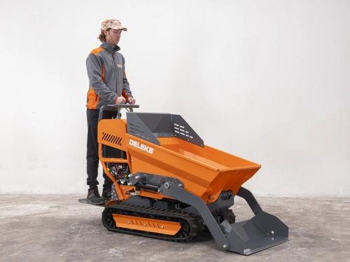 DELEKS®V3000 Self-loading tracked minidumper, hydrostatic transmission, operator platform, Briggs&Stratton engine, electric start.