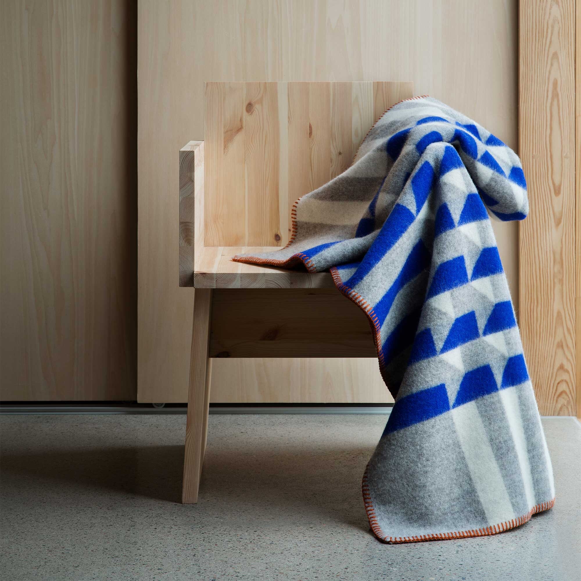 Kvam Plaid/Throw 135x200cm