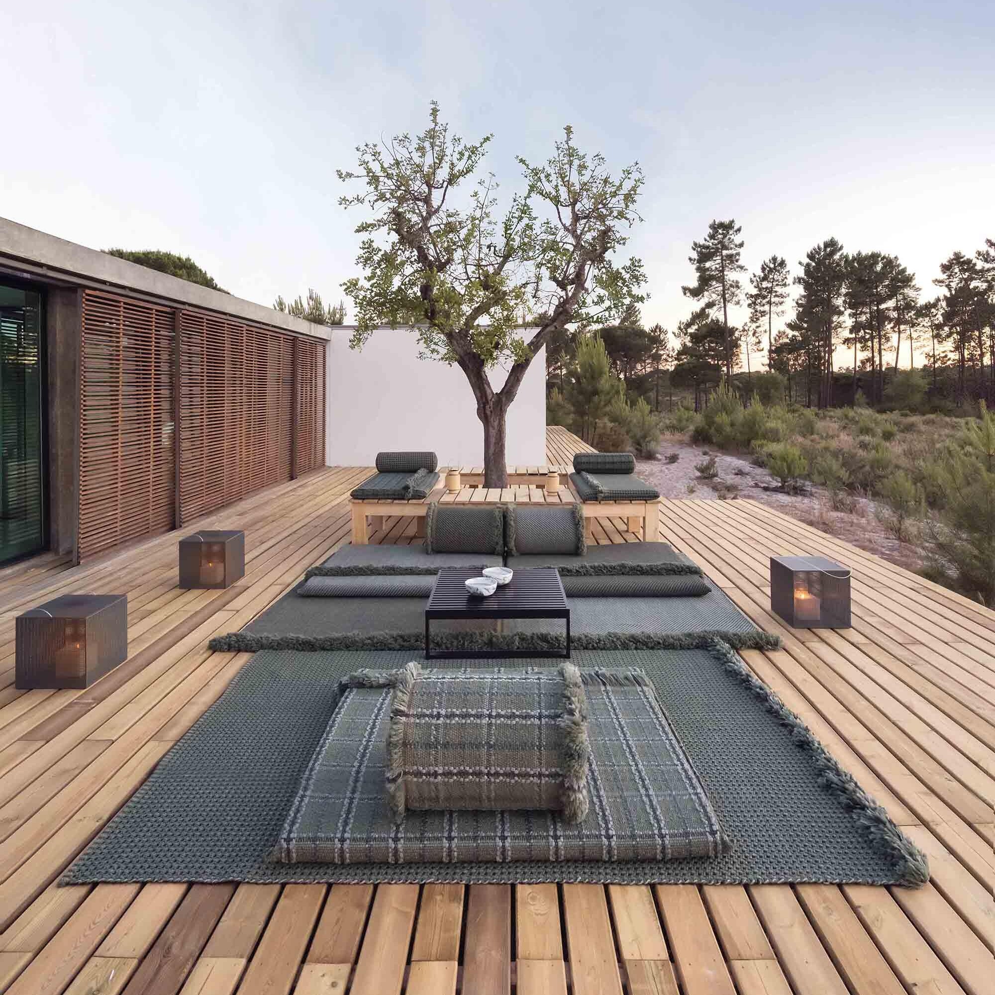 Garden Layers Rug 180x240cm