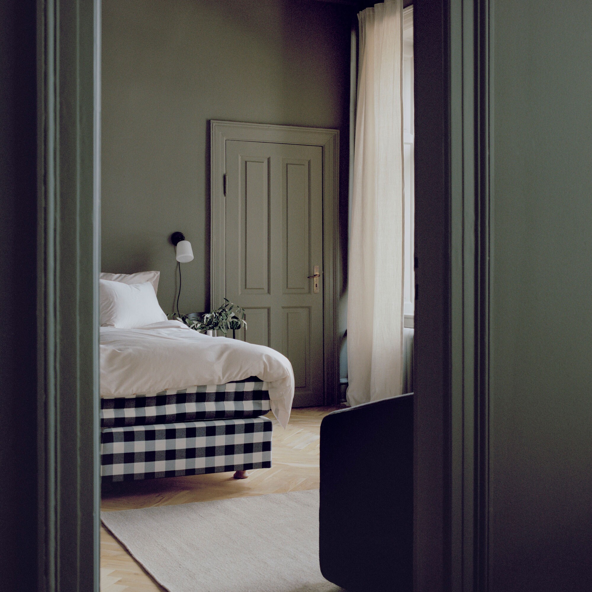 Material New Editions Wall Lamp Opal Glass