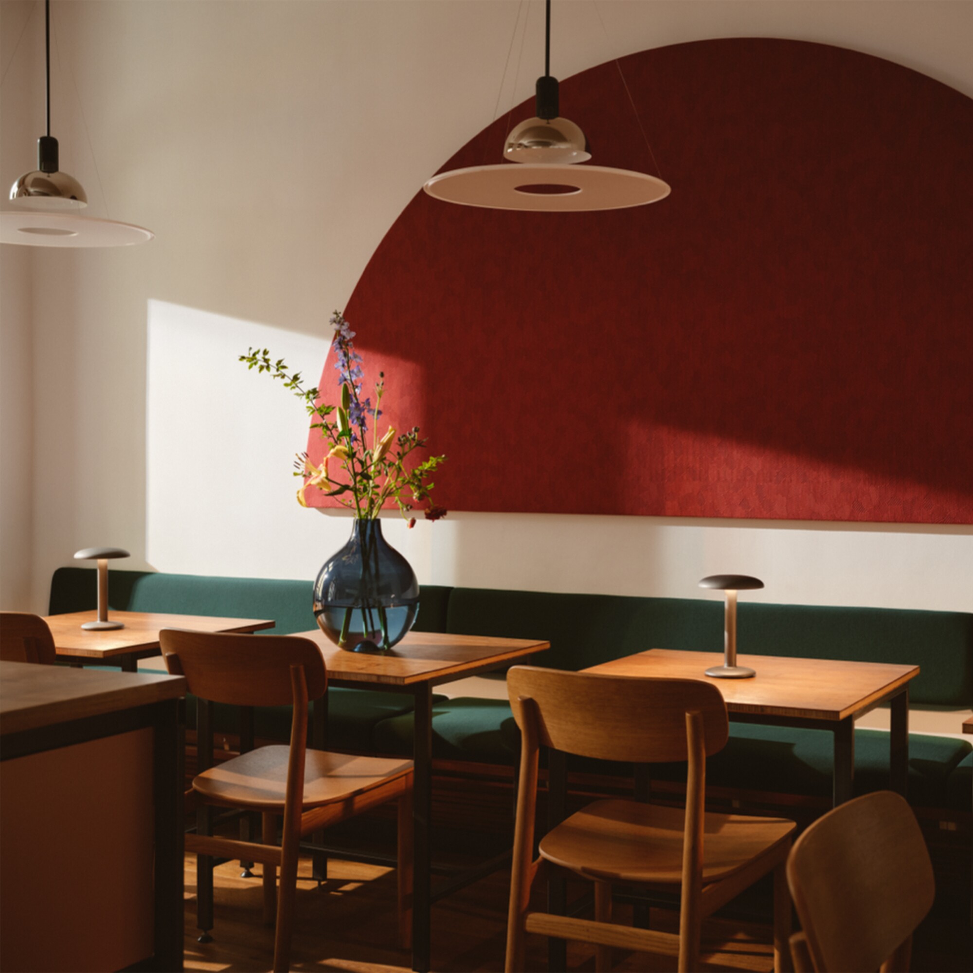 Gustave LED Table Lamp with Accu