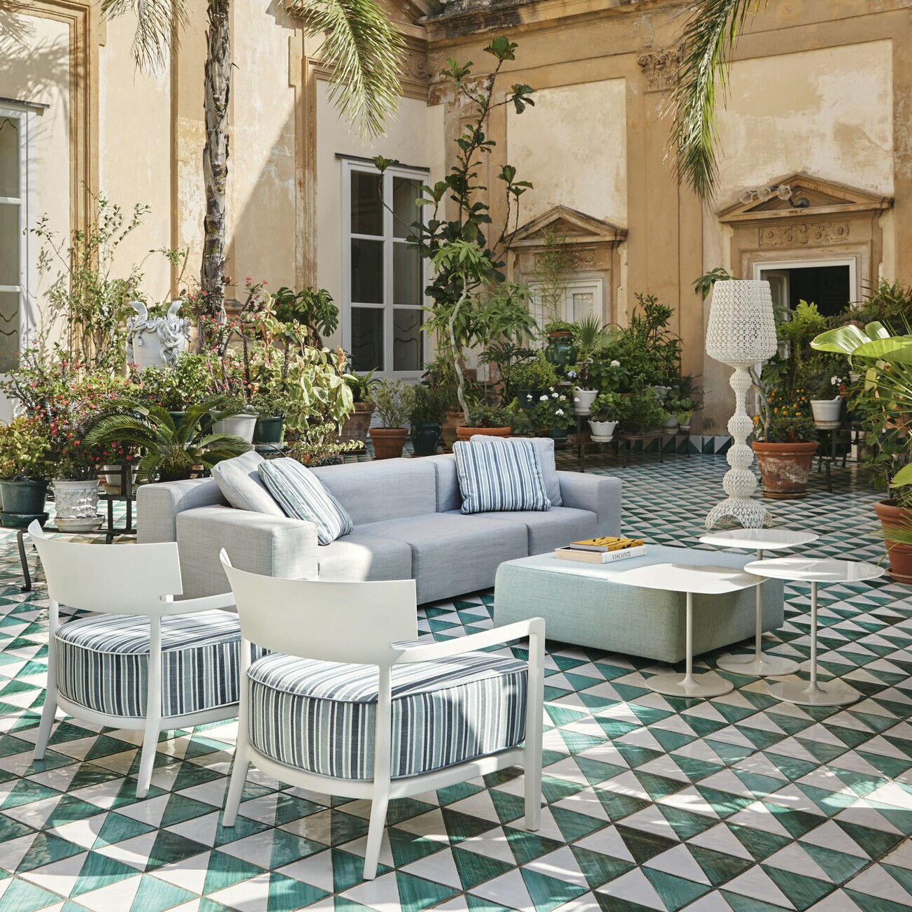 Cara Garden Easy Chair