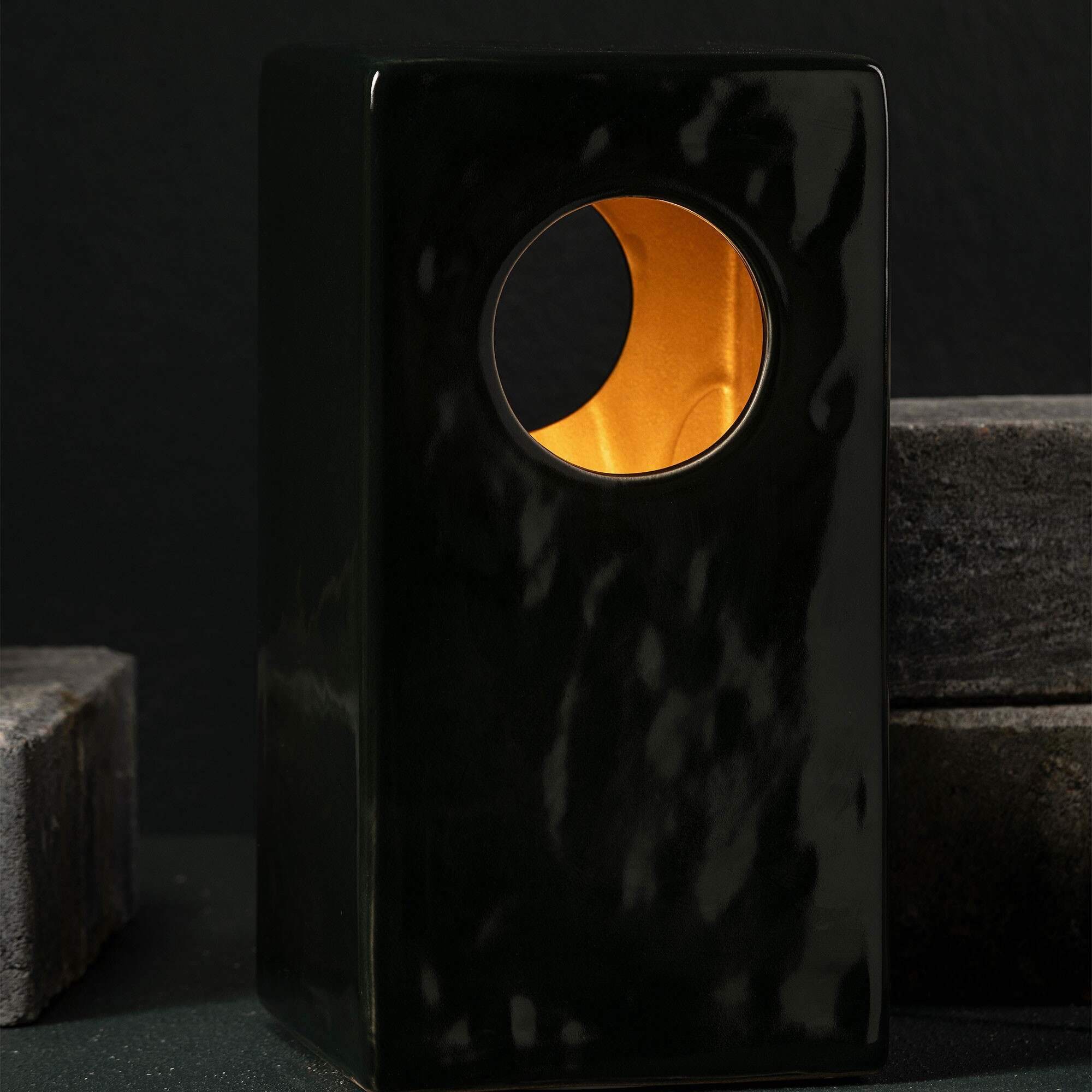 Maxime N°1 Table Lamp