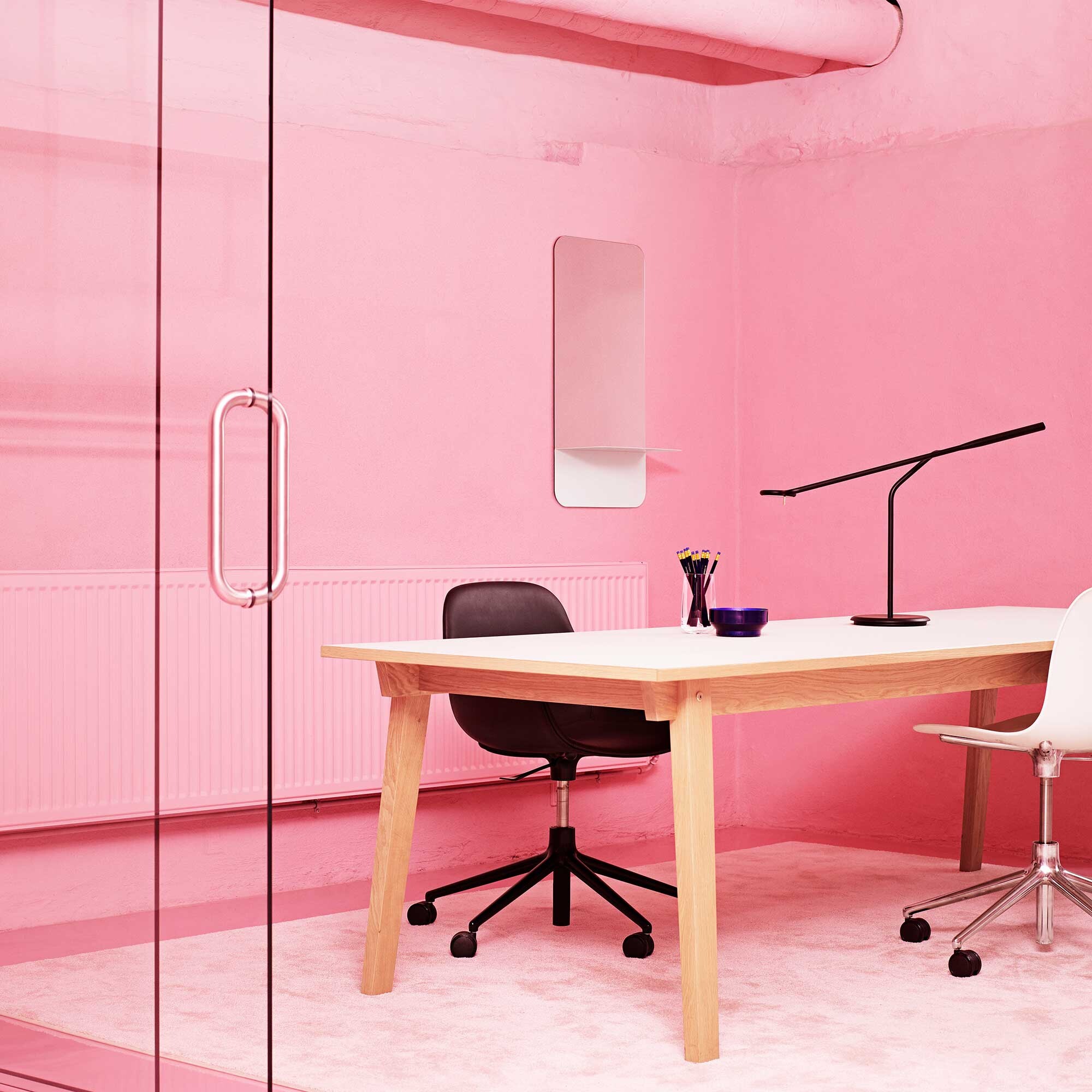 Form 5W Gaslift Swivel Chair withCcastors