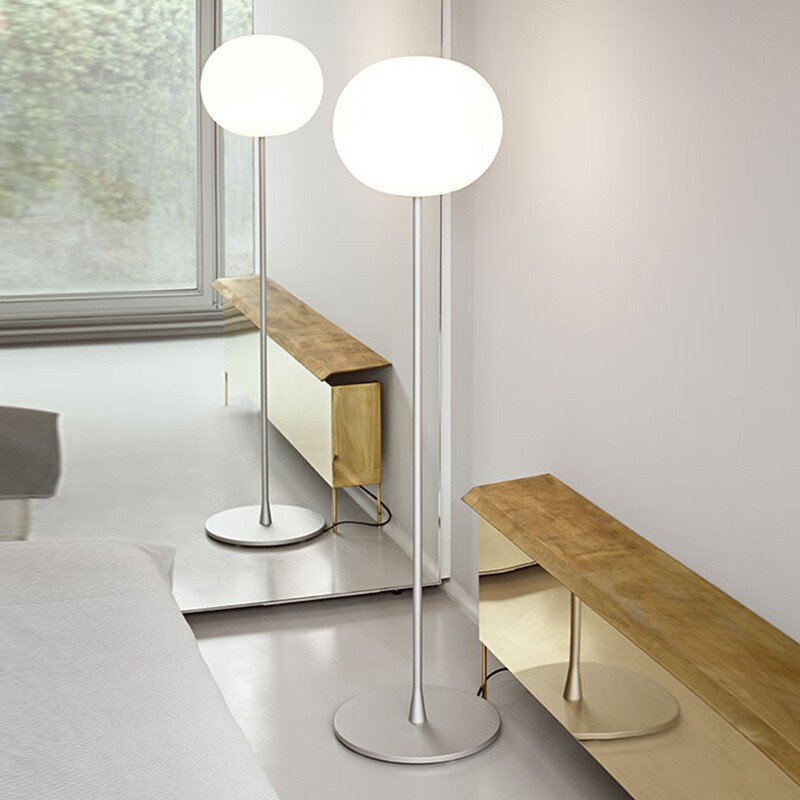 Glo-Ball F2 Floor Lamp