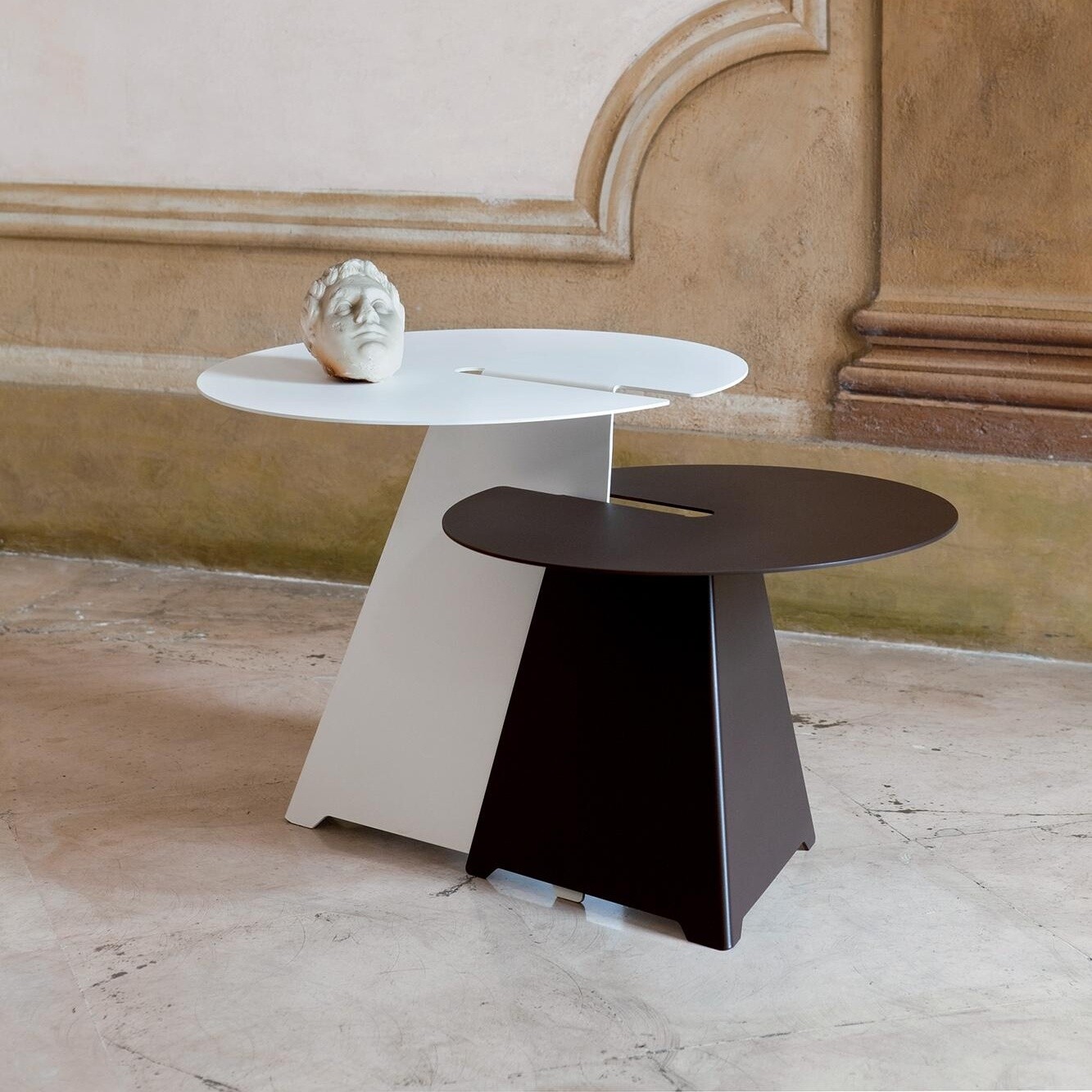 Abra Side Table Ø49cm