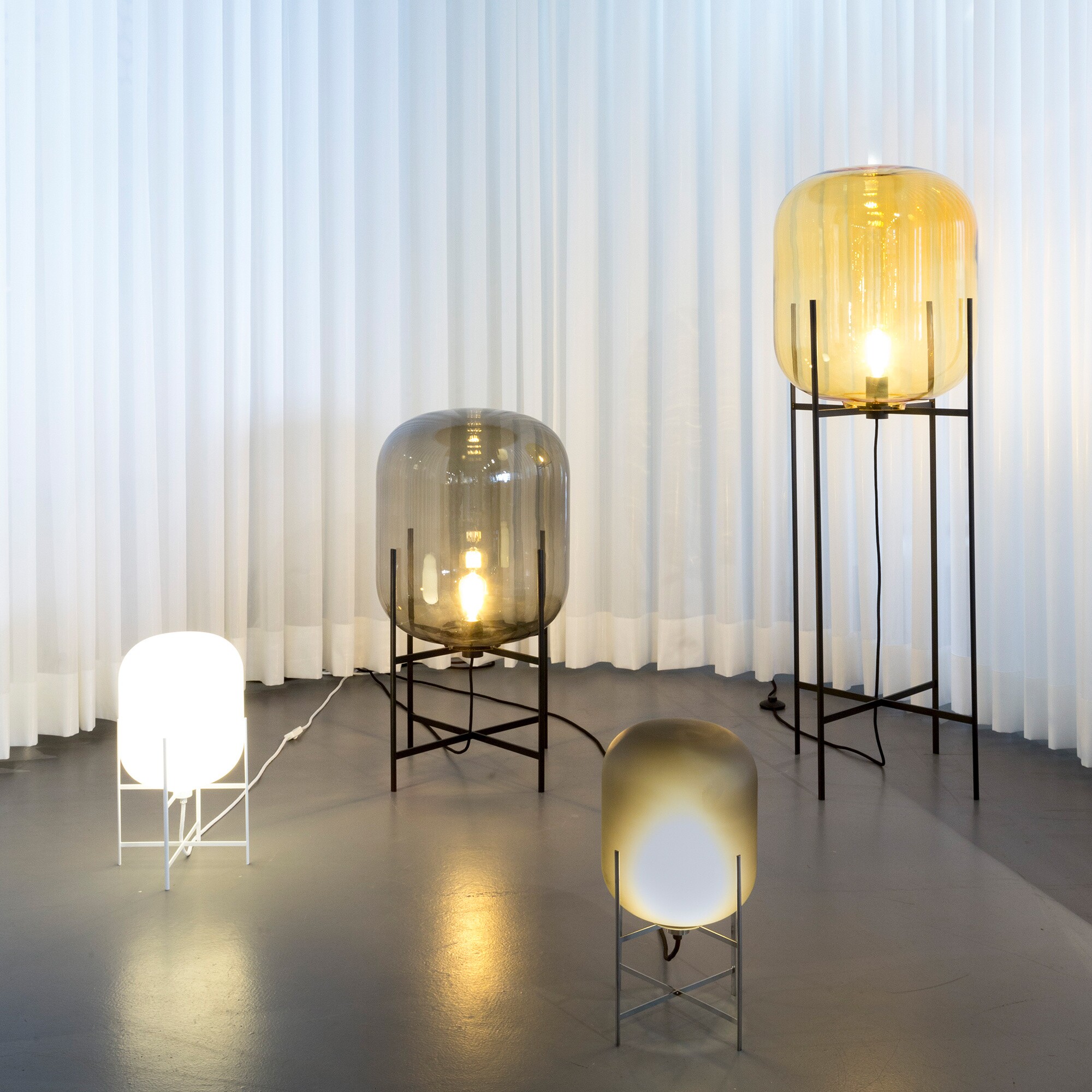 Oda Small Table Lamp Frame White