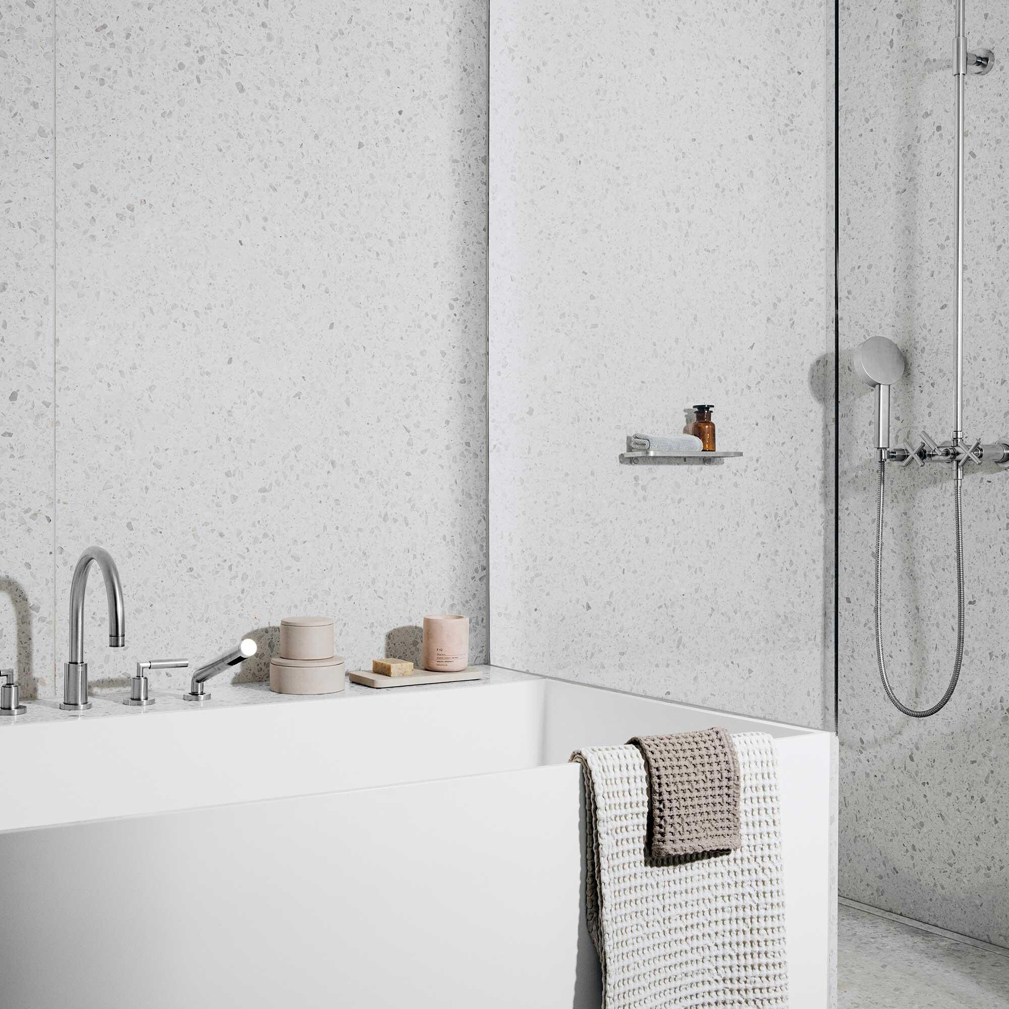 Fraga Scented Candle L