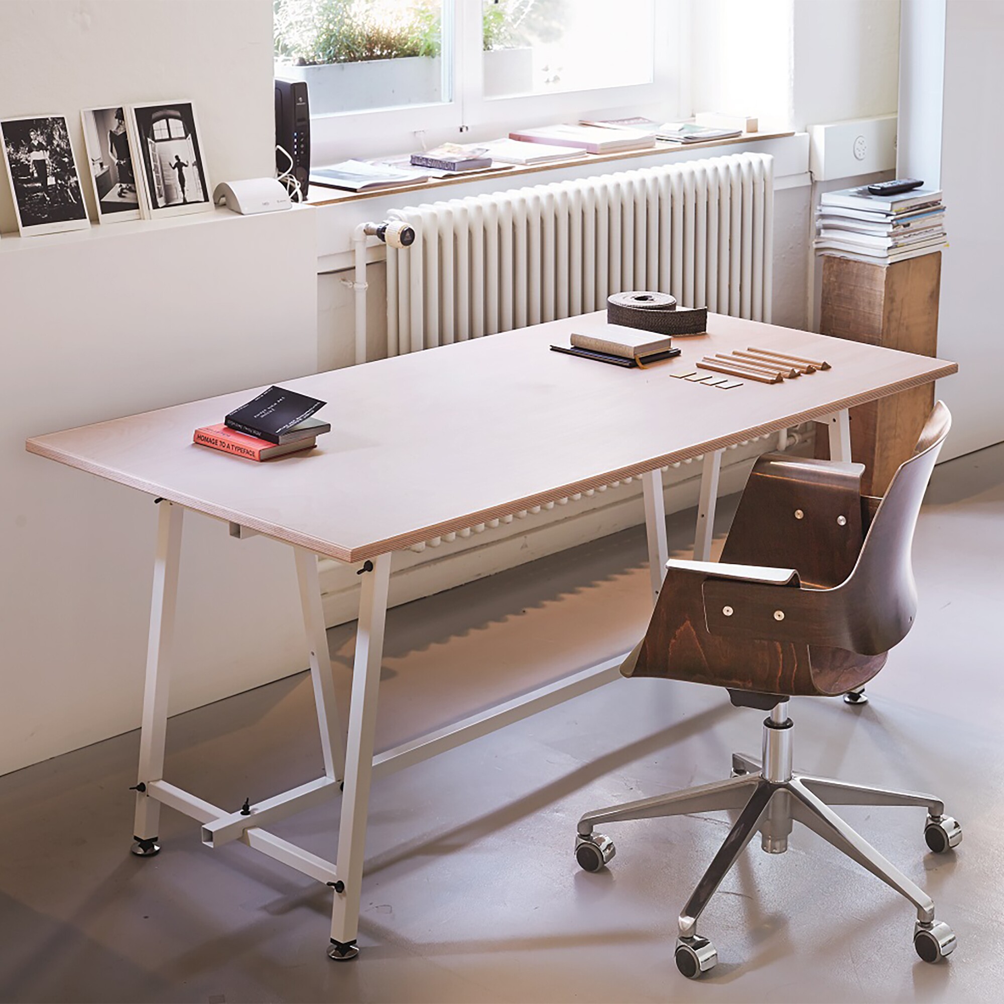 Marchand Atelier Model 4040 Office Chair