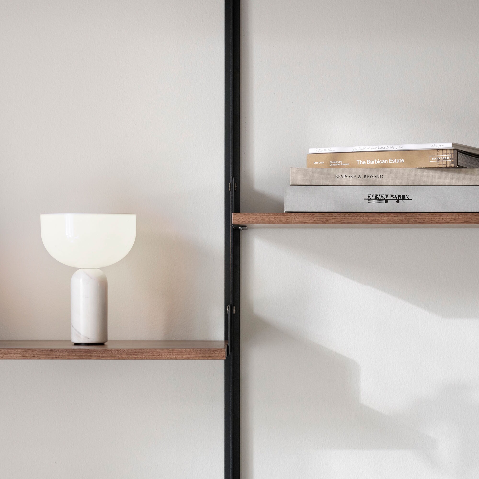 Kizu Portable LED Table Lamp with Battery