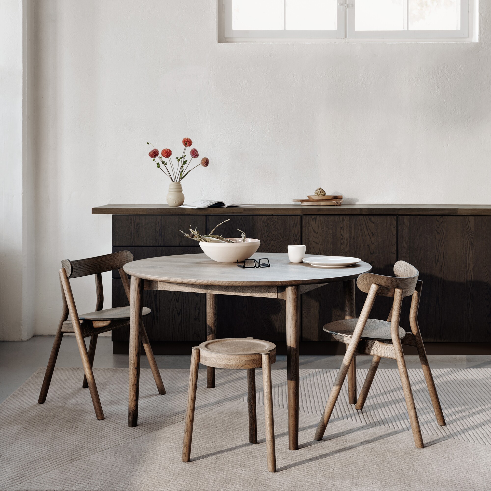Expand Dining Table Ø120cm