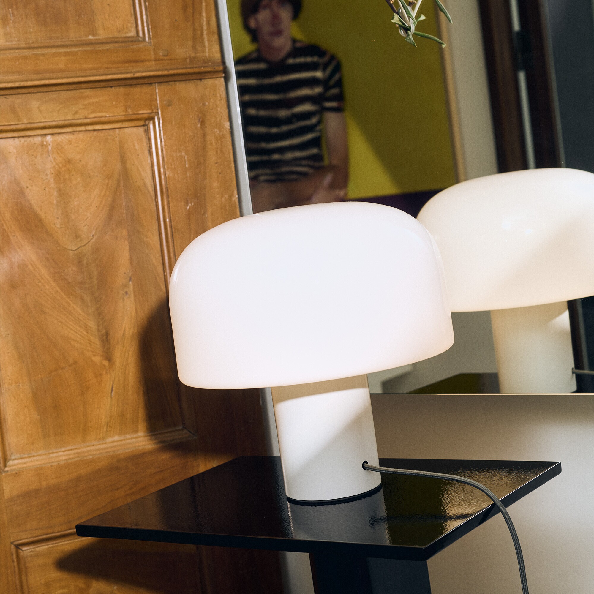 Bellhop Glass Table Lamp