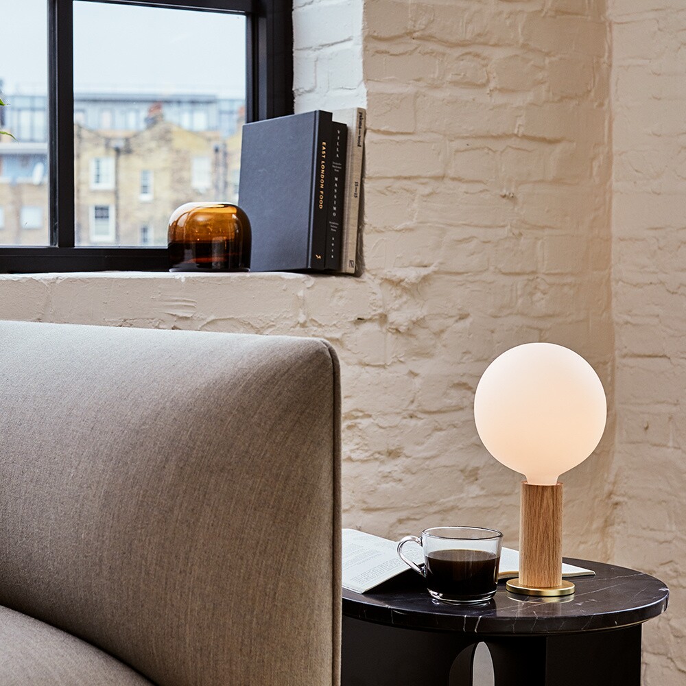 Oak Knuckle Table Lamp With Sphere IV LED E27 8W Dim To Warm