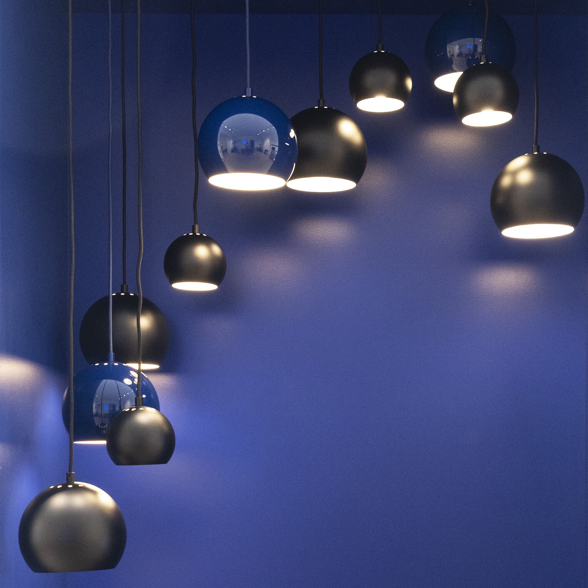 Ball Suspension Lamp Matt Ø12cm