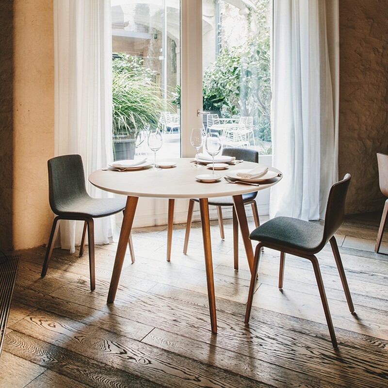 Gher Dining Table Round