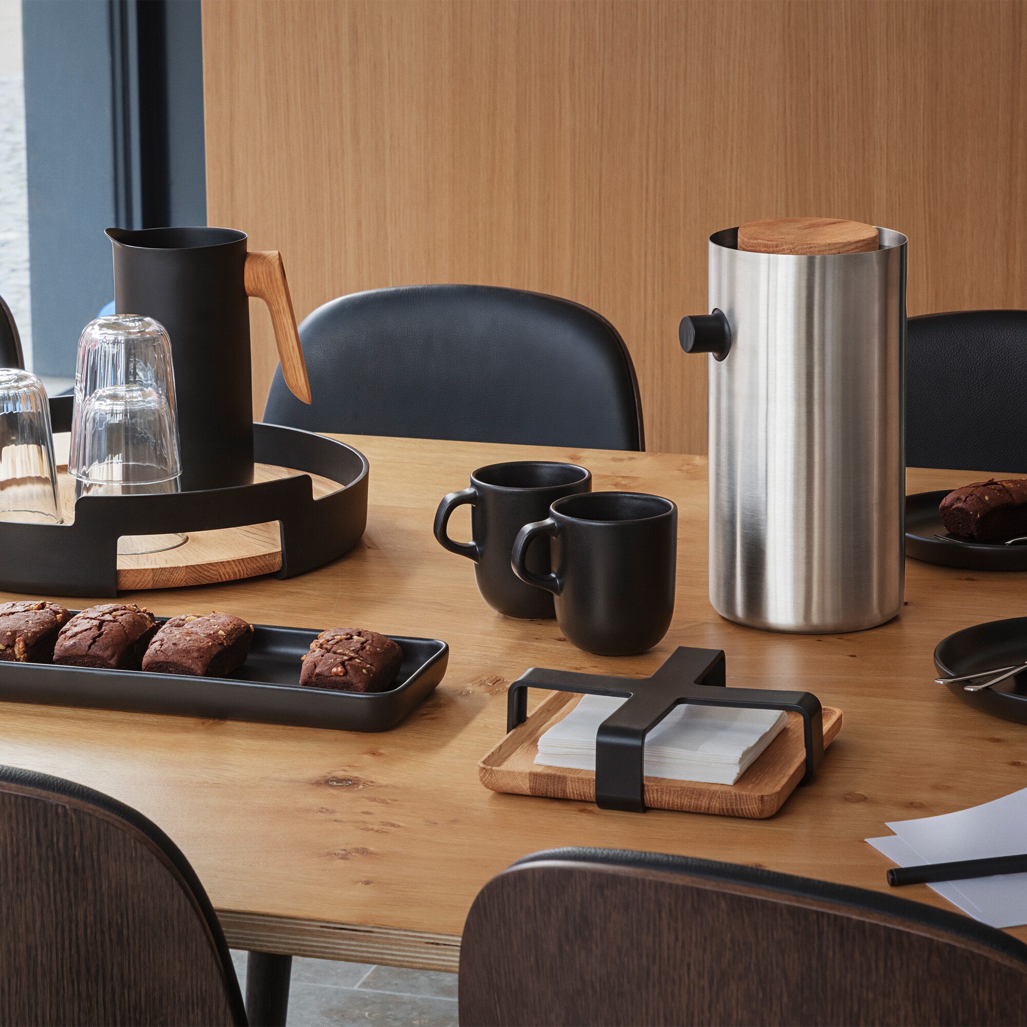 Nordic Kitchen Pump Vacuum Jug