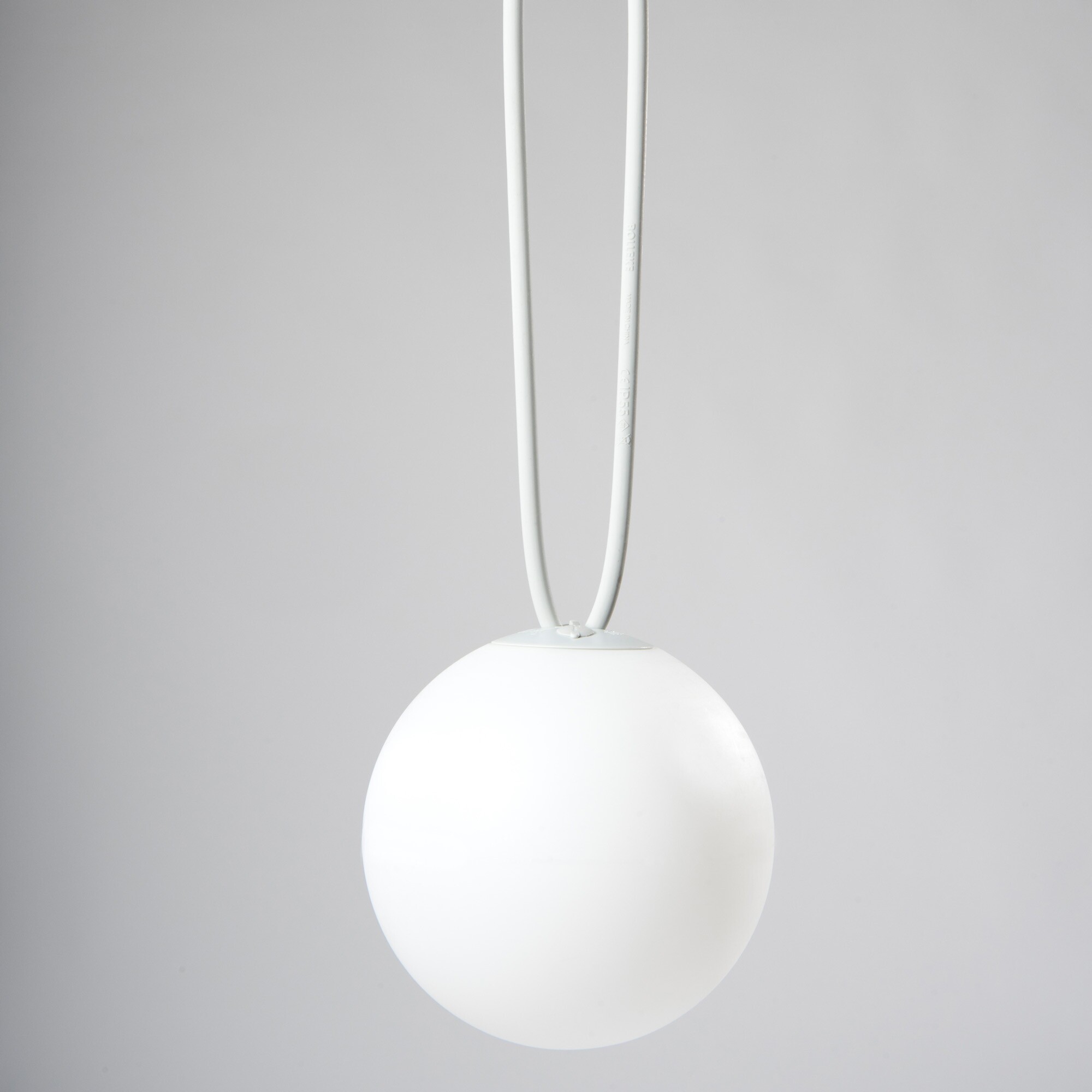 Bolleke Outdoor LED Hanging Lamp with Battery