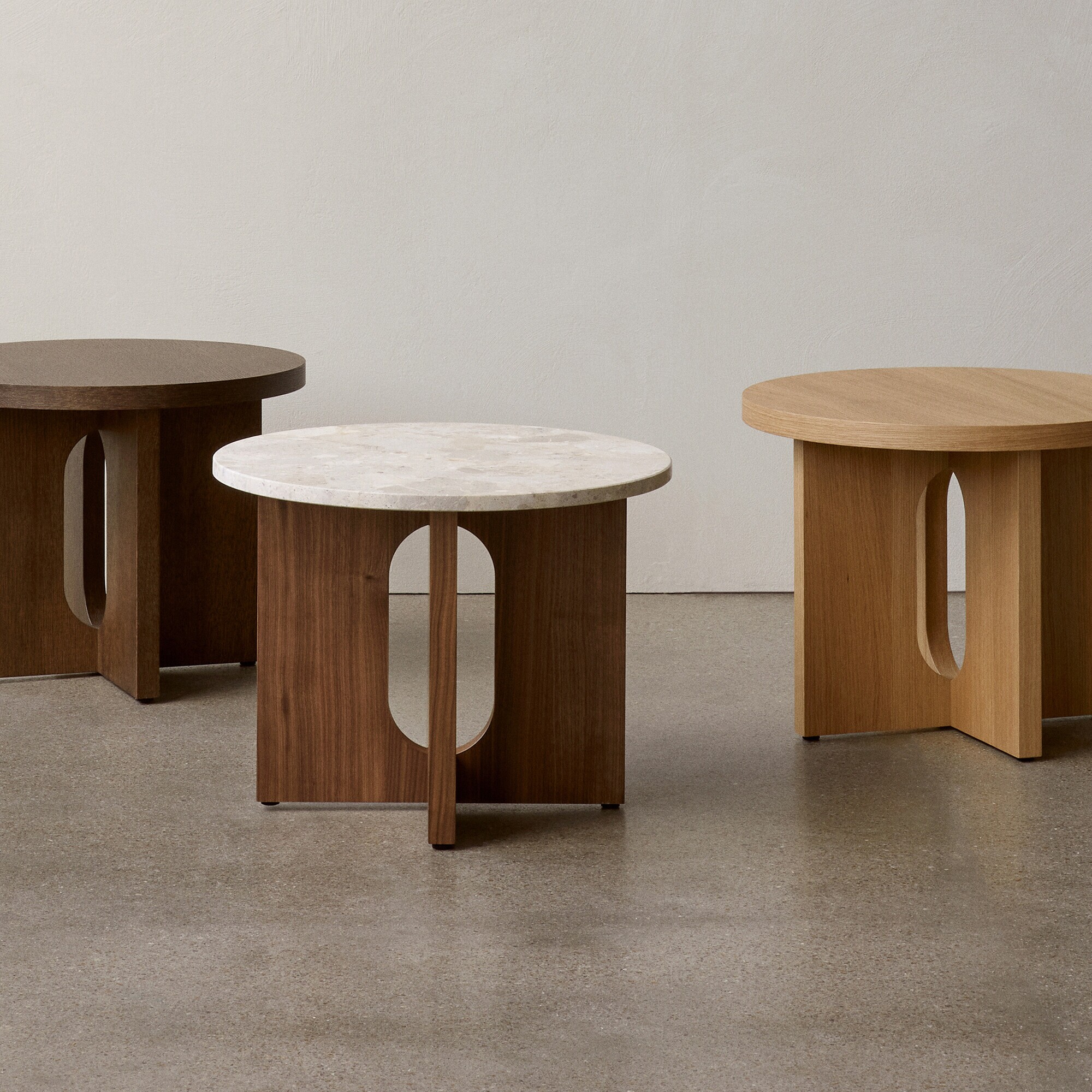 Androgyne Side Table Marble Ø50cm