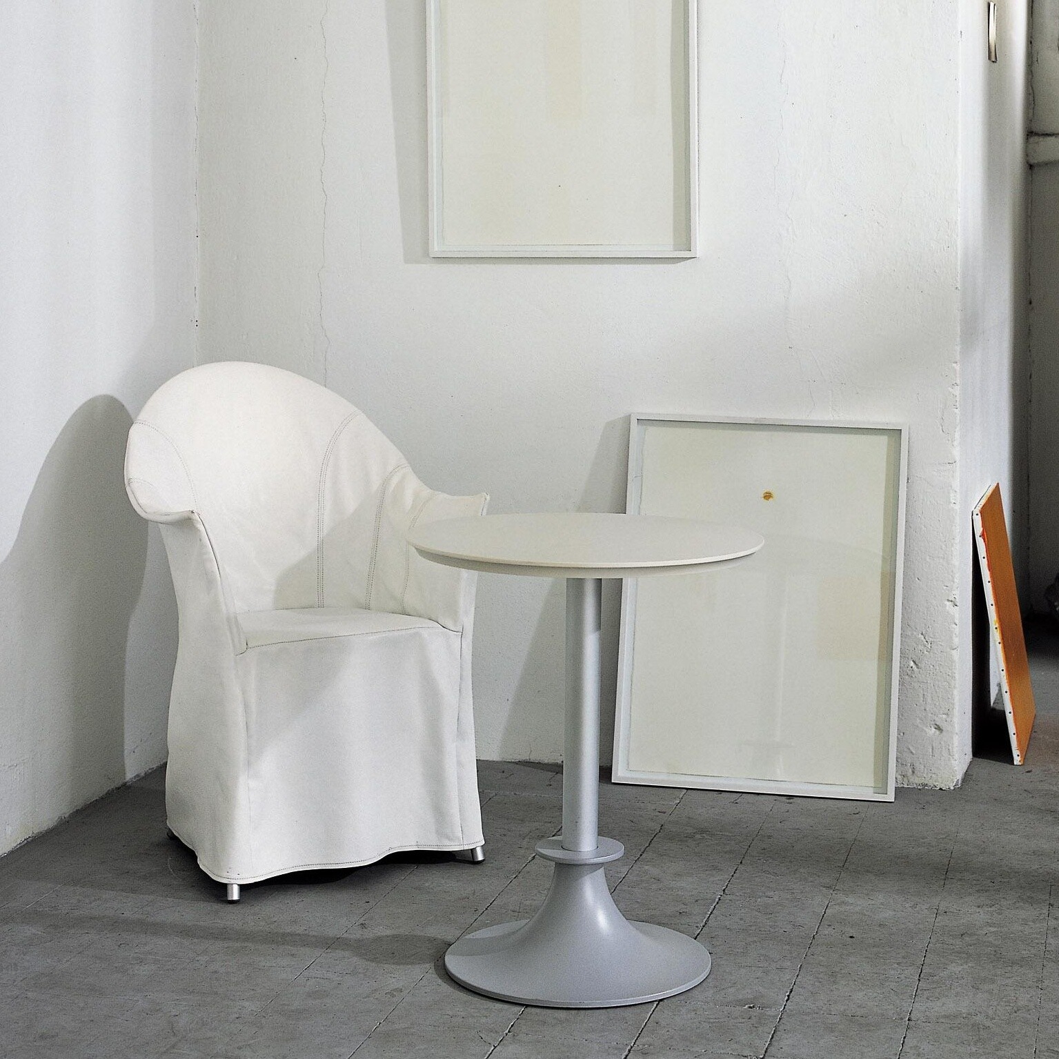 Lord Yo Garden Armchair