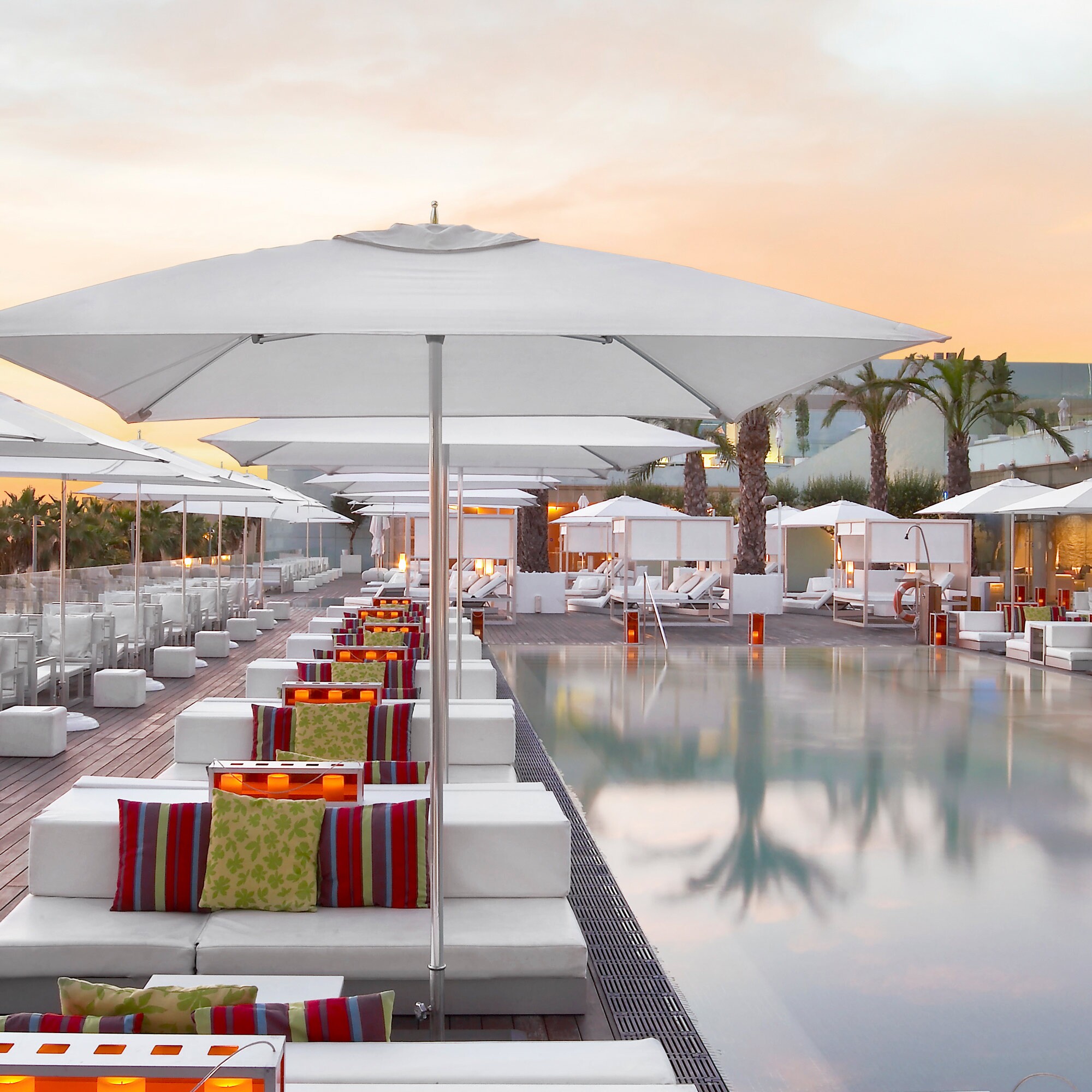 Ocean Master Classic Parasol Square