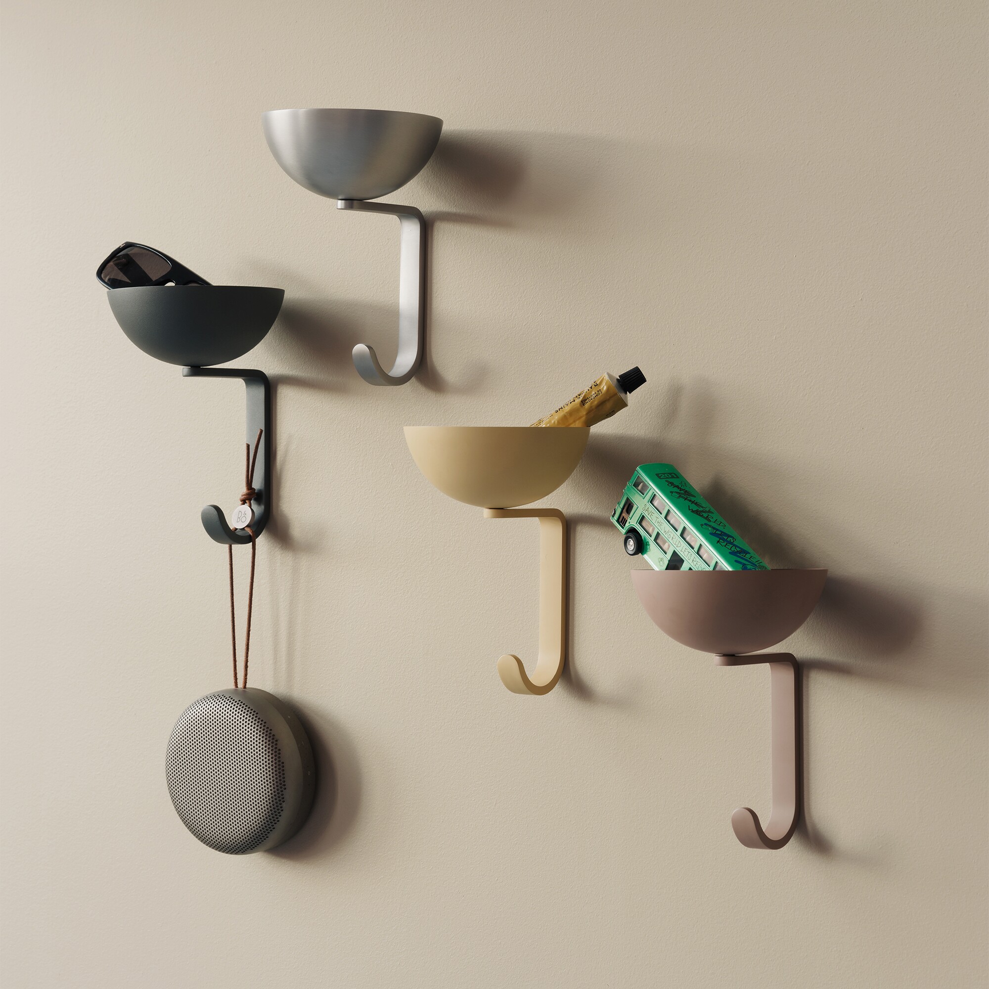 Nest Wall Hanger