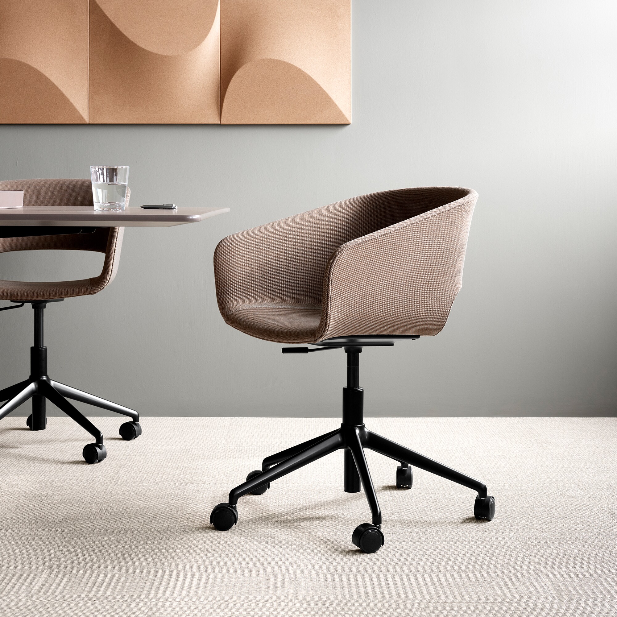 Marée 406 Swivel Chair with Wheels