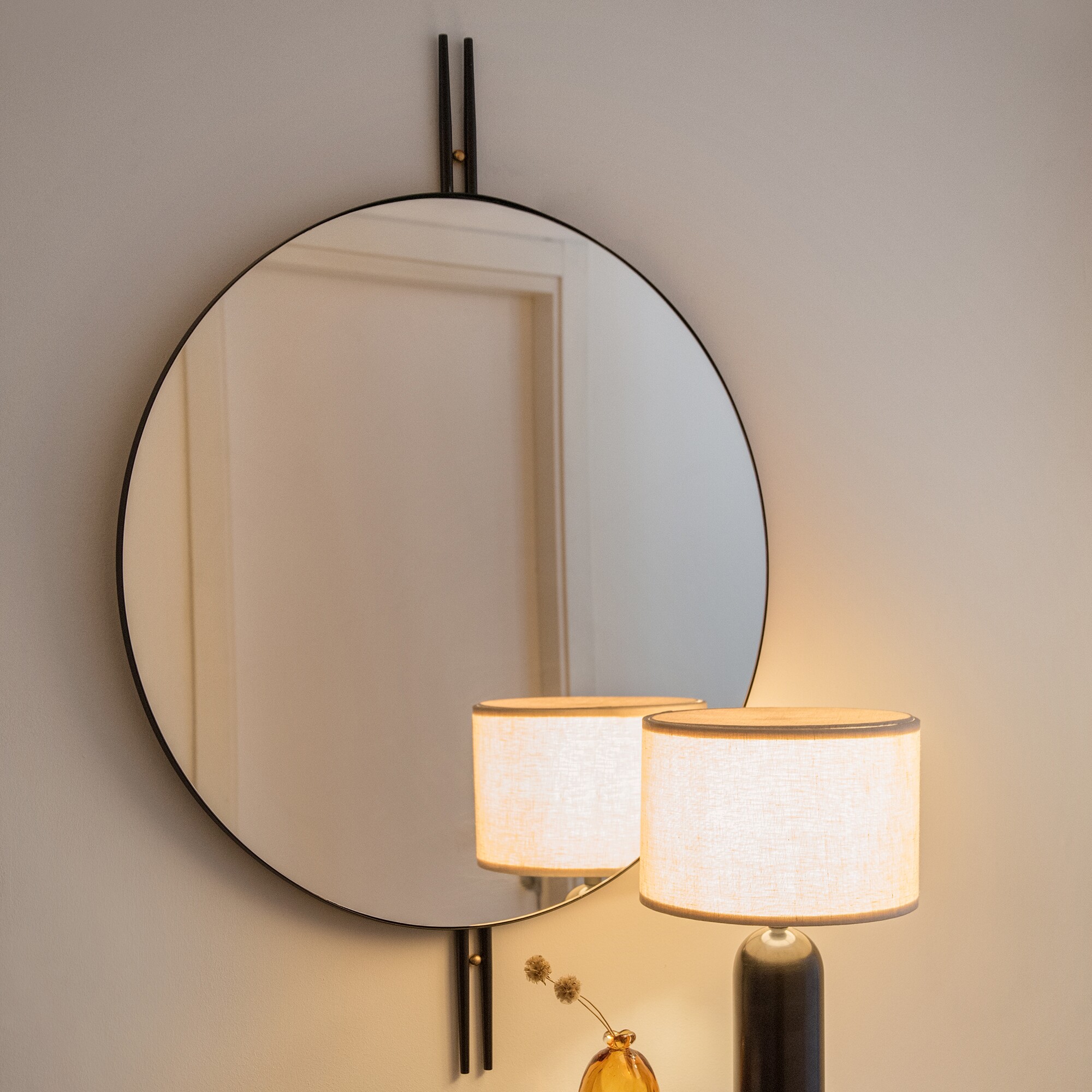 IOI Wall Mirror Ø80cm