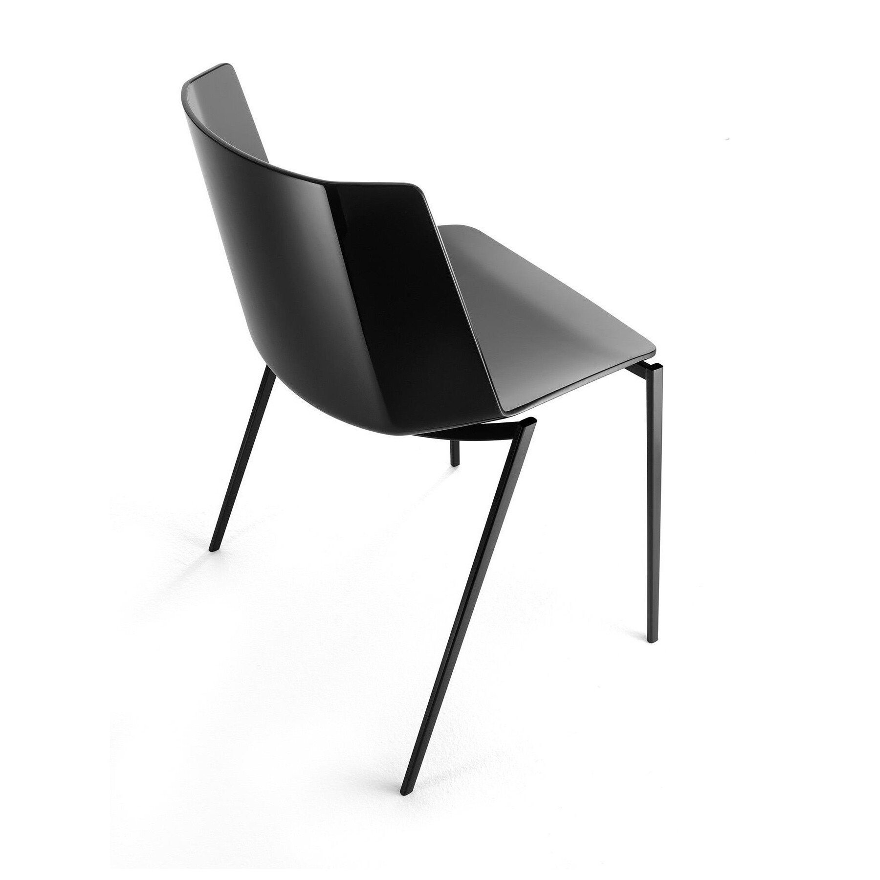 Aiku Chair Wedge-Shaped Base Graphite Grey