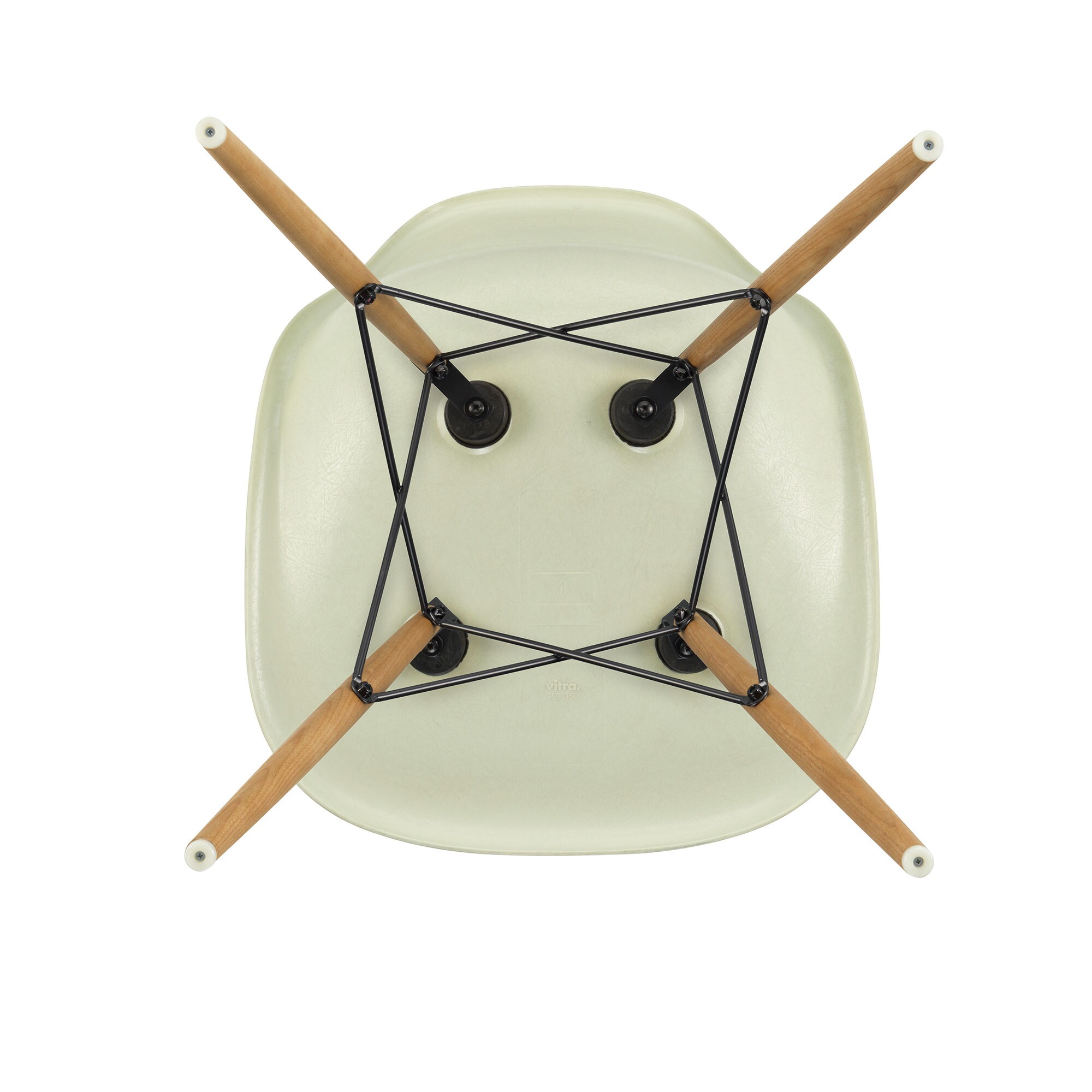 Eames Fiberglass Side Chair DSW Ash Base