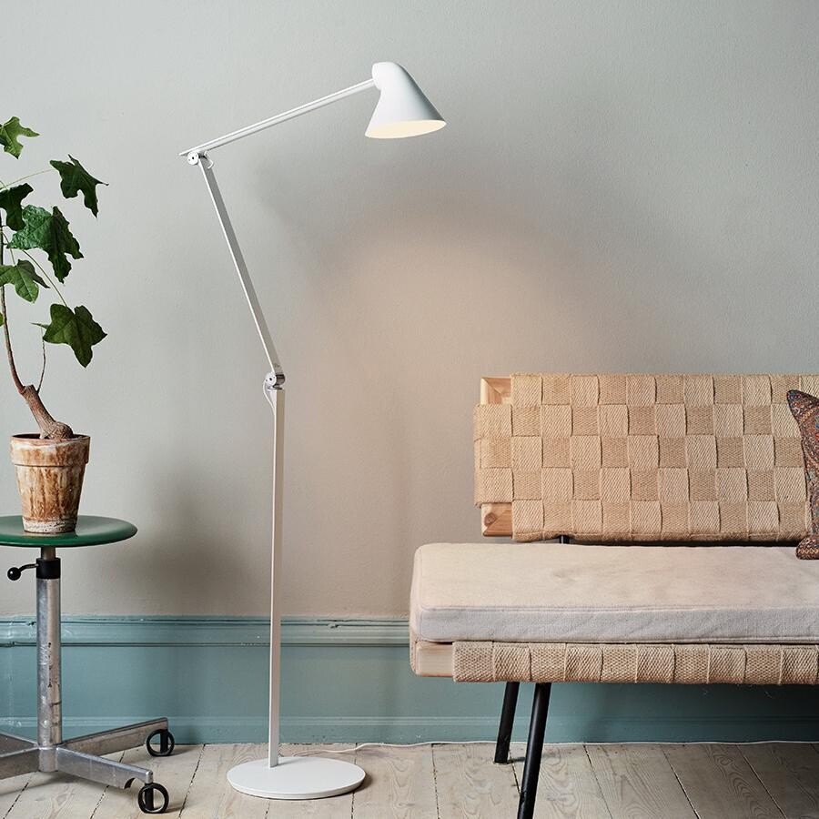 NJP LED Floor Lamp