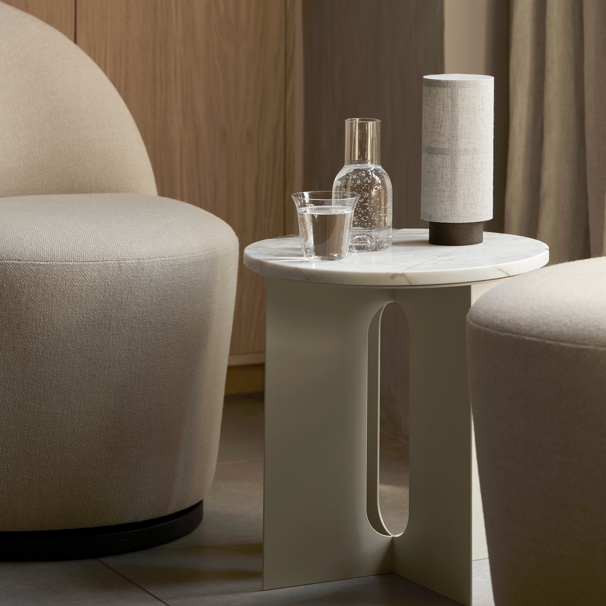 Hashira LED Table Lamp With Battery