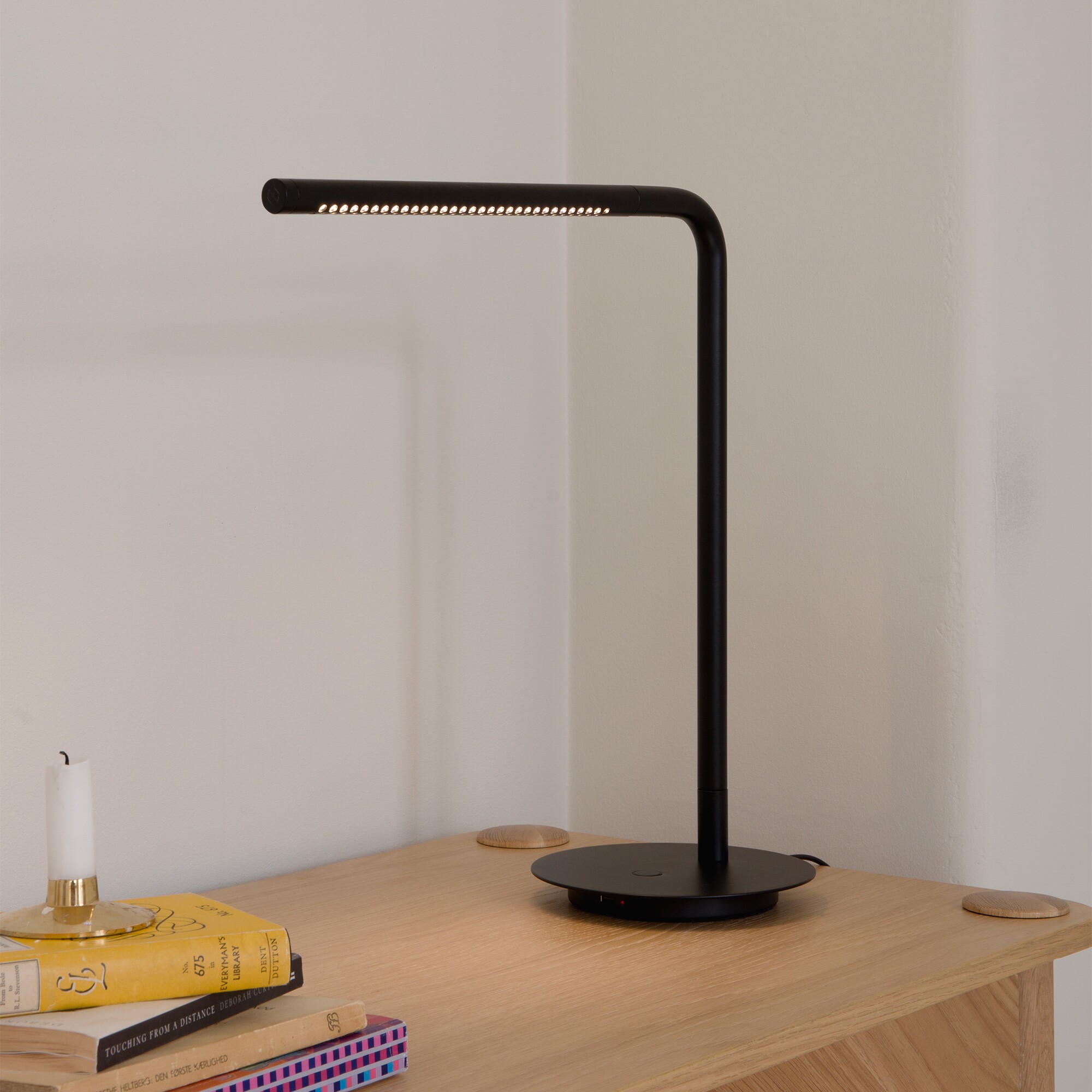 Omni LED Table Lamp
