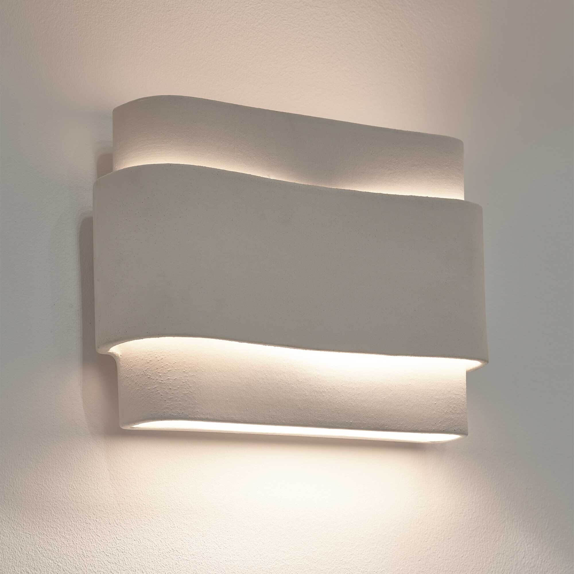 Louis 02 Wall Lamp