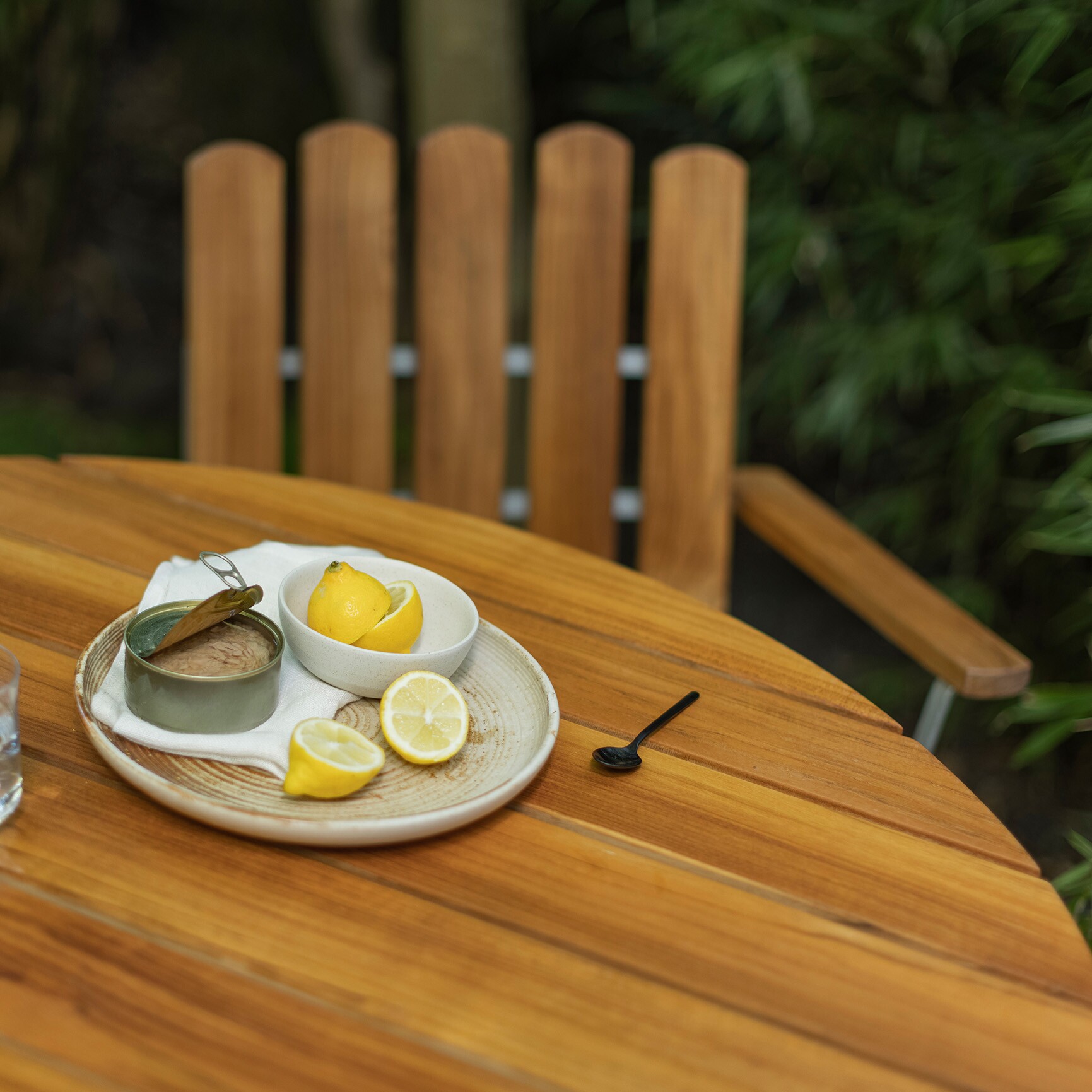 9A 120 Garden Dining Table Ø120cm Teak