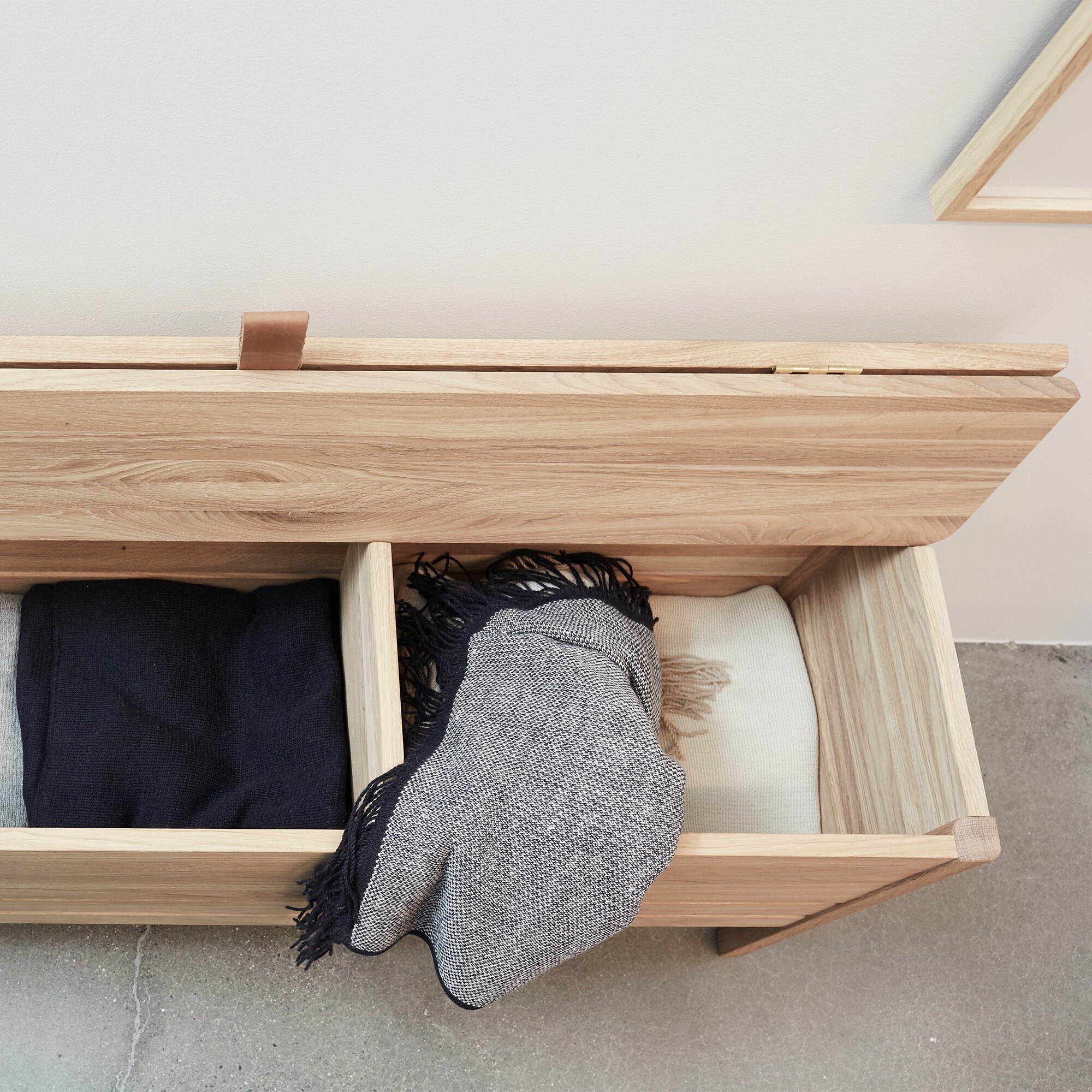 A Line Storage Bench 111cm