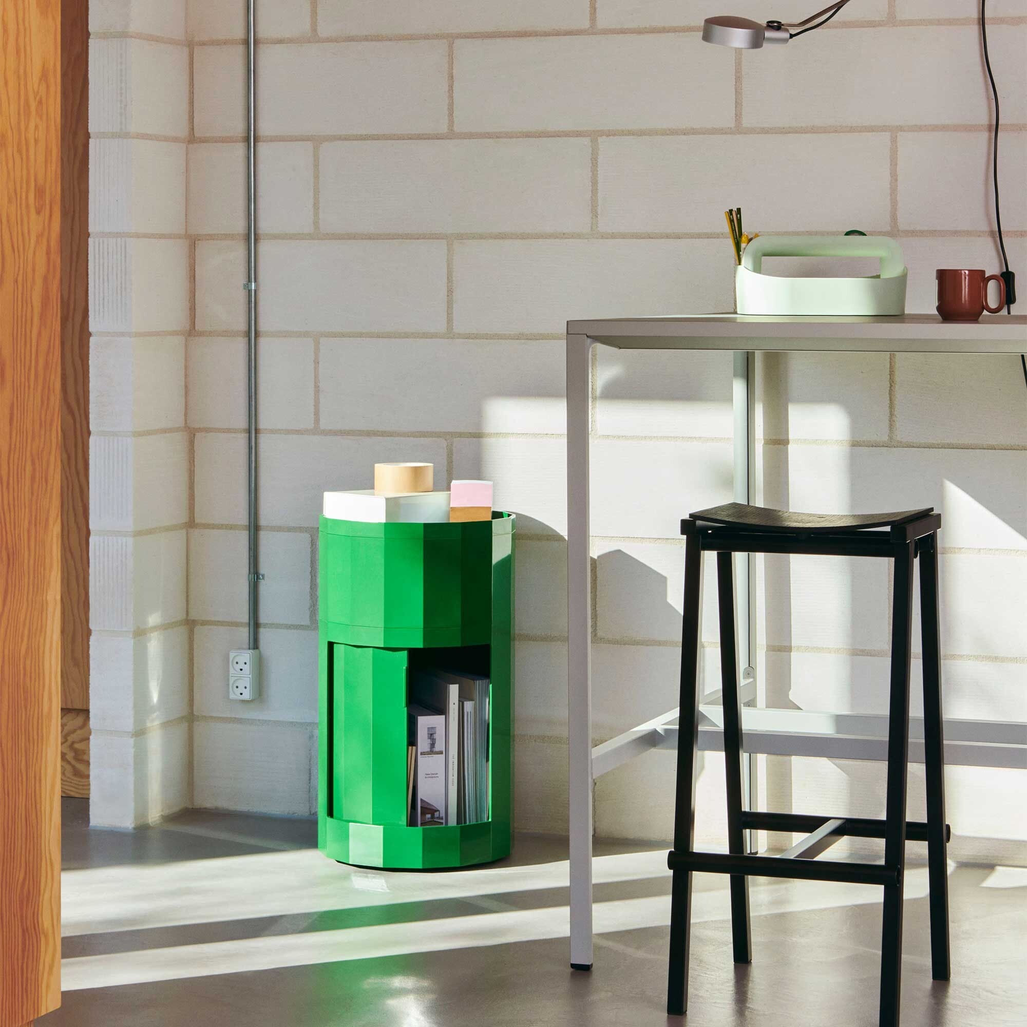 Facet Container High