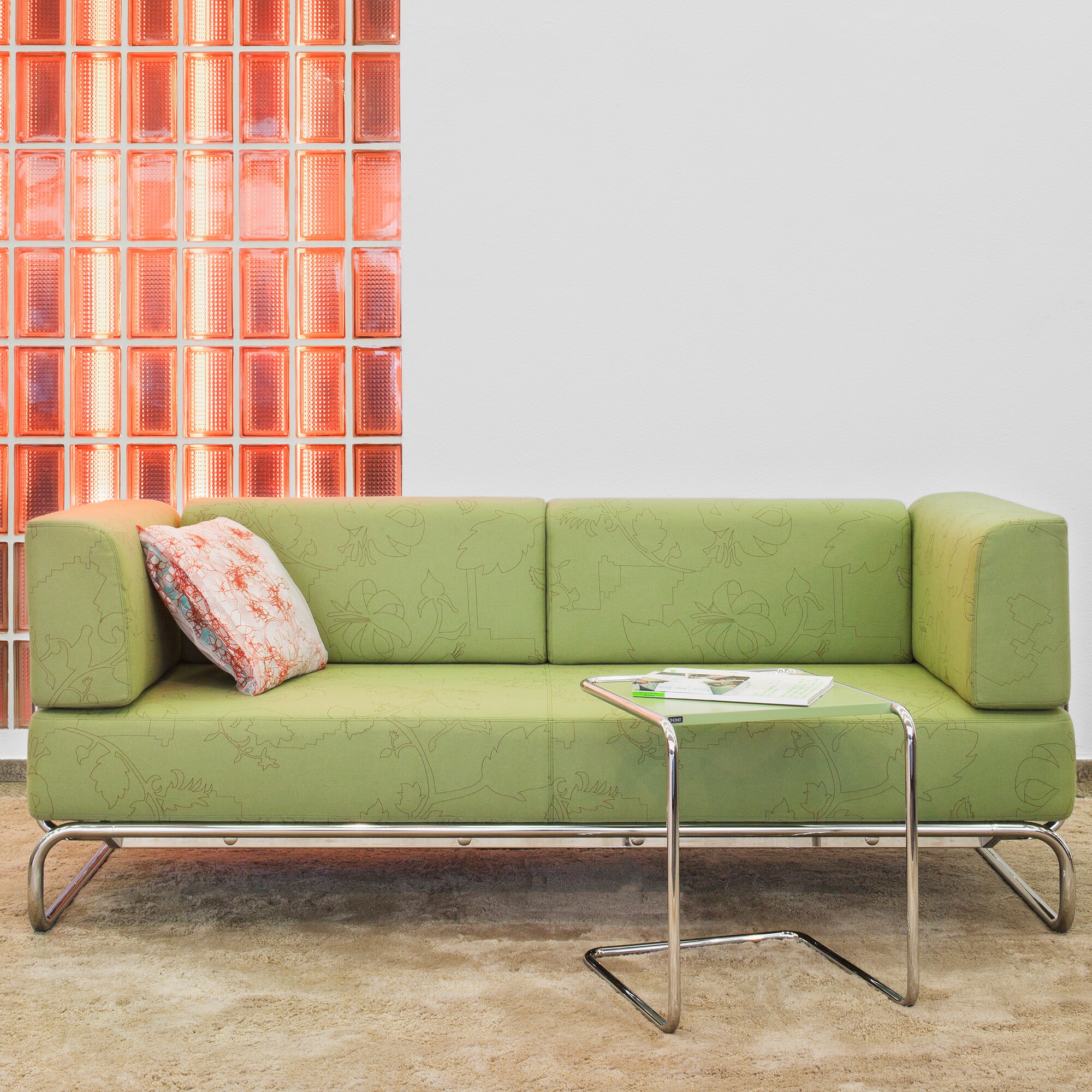 B 97 Side Table Set of 2 Glass